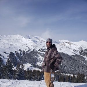 Meet your Posher, Kevin